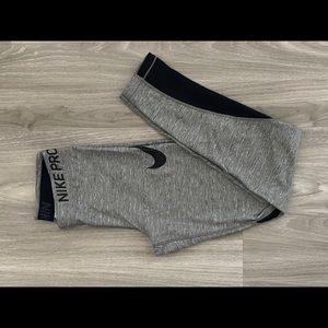 Nike Grey and Black Active Leggings